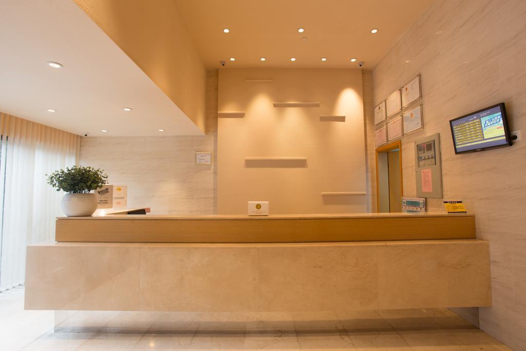 Ji Hotel Guangzhou Yuexiu Park Exterior photo