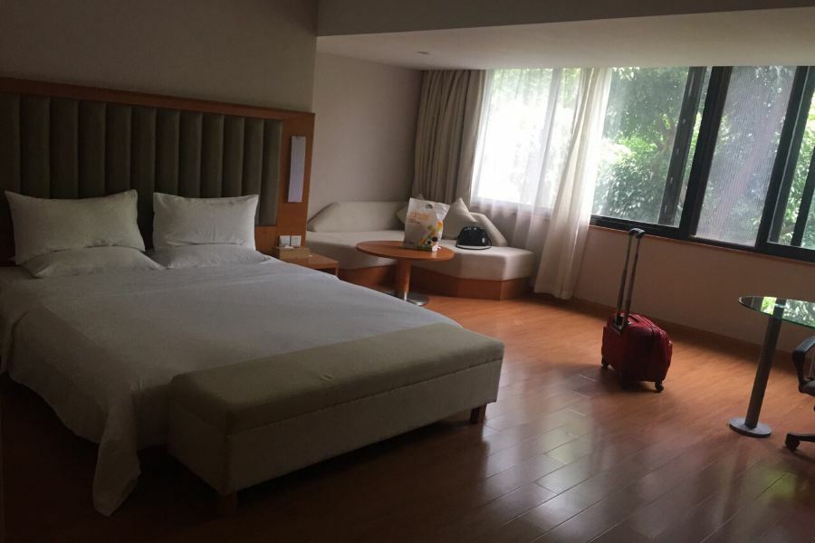Ji Hotel Guangzhou Yuexiu Park Exterior photo